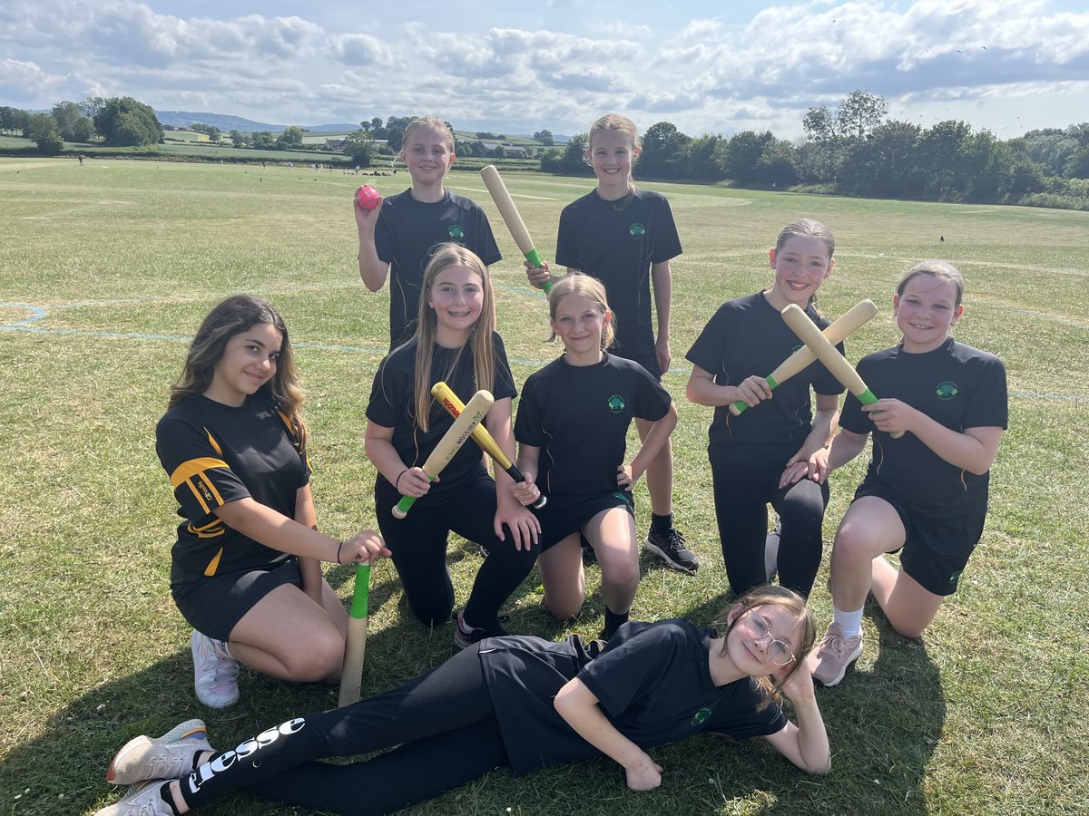 Year 7 Rounders were awesome tonight. We HIT we CAUGHT we RAN we made great PROGRESS #proud2bmwa #LovedIt👊🏻