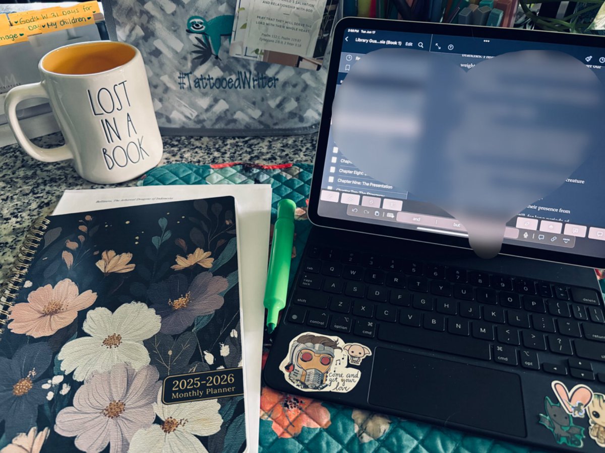 In my happy place…Lost in a Book.

Only this book is a tad sweeter—because it’s MY BOOK. 

✨ 🐉 ✨

#LostinaBook
#LostinEdits
#Editing 
#AmWriting
#AuthorsofInstagram
#ChapterBooks