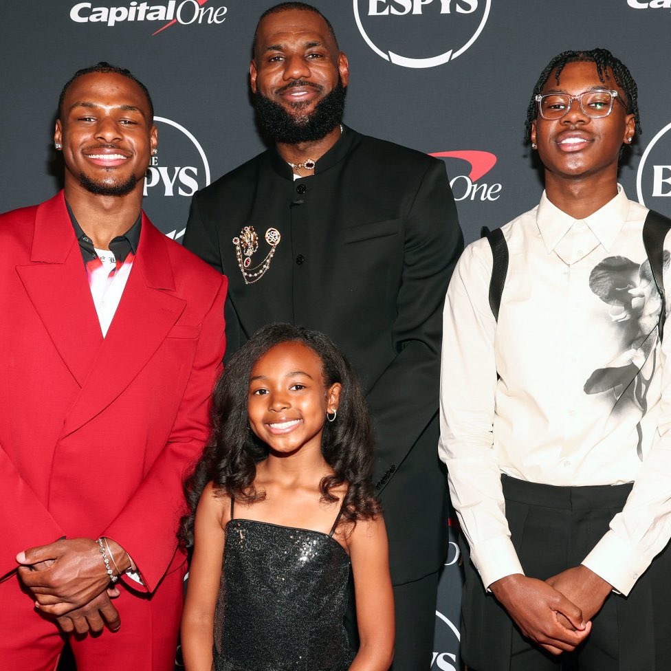 Legion Hoops (@legionhoops) on Twitter photo LeBron on retirement:
“My kids are like ‘Dad, continue your dream. This is your dream. You've been here for us this whole time.’… when you have that type of support, it makes it a lot easier.”
(via <a href="/AP/">The Associated Press</a>, h/t ESPN) LeBron on retirement:
“My kids are like ‘Dad, continue your dream. This is your dream. You've been here for us this whole time.’… when you have that type of support, it makes it a lot easier.”
(via <a href="/AP/">The Associated Press</a>, h/t ESPN)