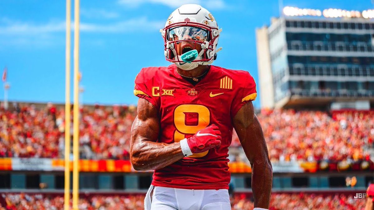 BrodyKnowles11's tweet image. #AGTG After a great conversation with @Coach_NPauley I’m very blessed to receive an Offer from @CycloneFB !!
#GoCyclones
@ISUMattCampbell @CoachJWaters
@TrentSlattenow @coachrdodge
@CoachL_OBrien @SLC_Recruiting
@drobalwayzopen