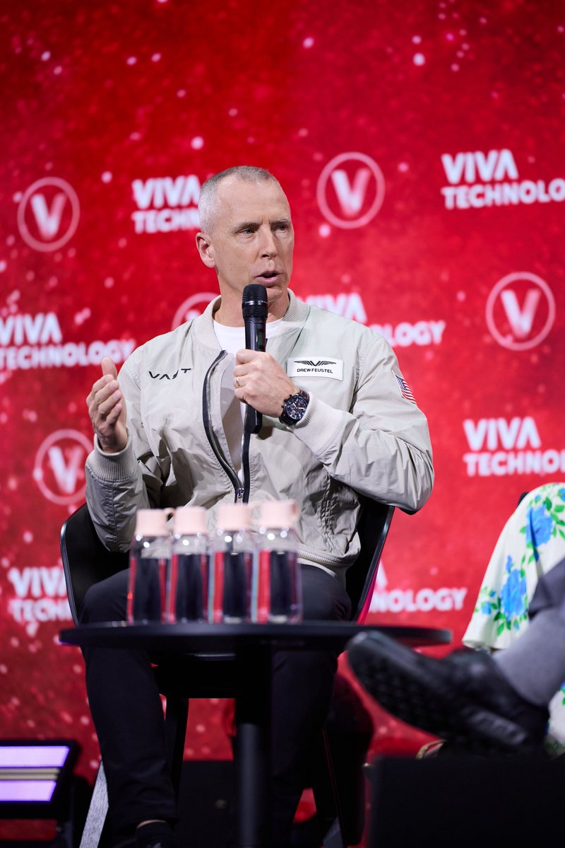 vast's tweet image. Last week, Vast Lead Astronaut @Astro_Feustel took the stage at @VivaTech with our Haven-1 Lab partner @InterstellarLA to discuss the future of space exploration and habitation.
The Haven-1 Lab will be the world’s first microgravity research, development, and manufacturing…