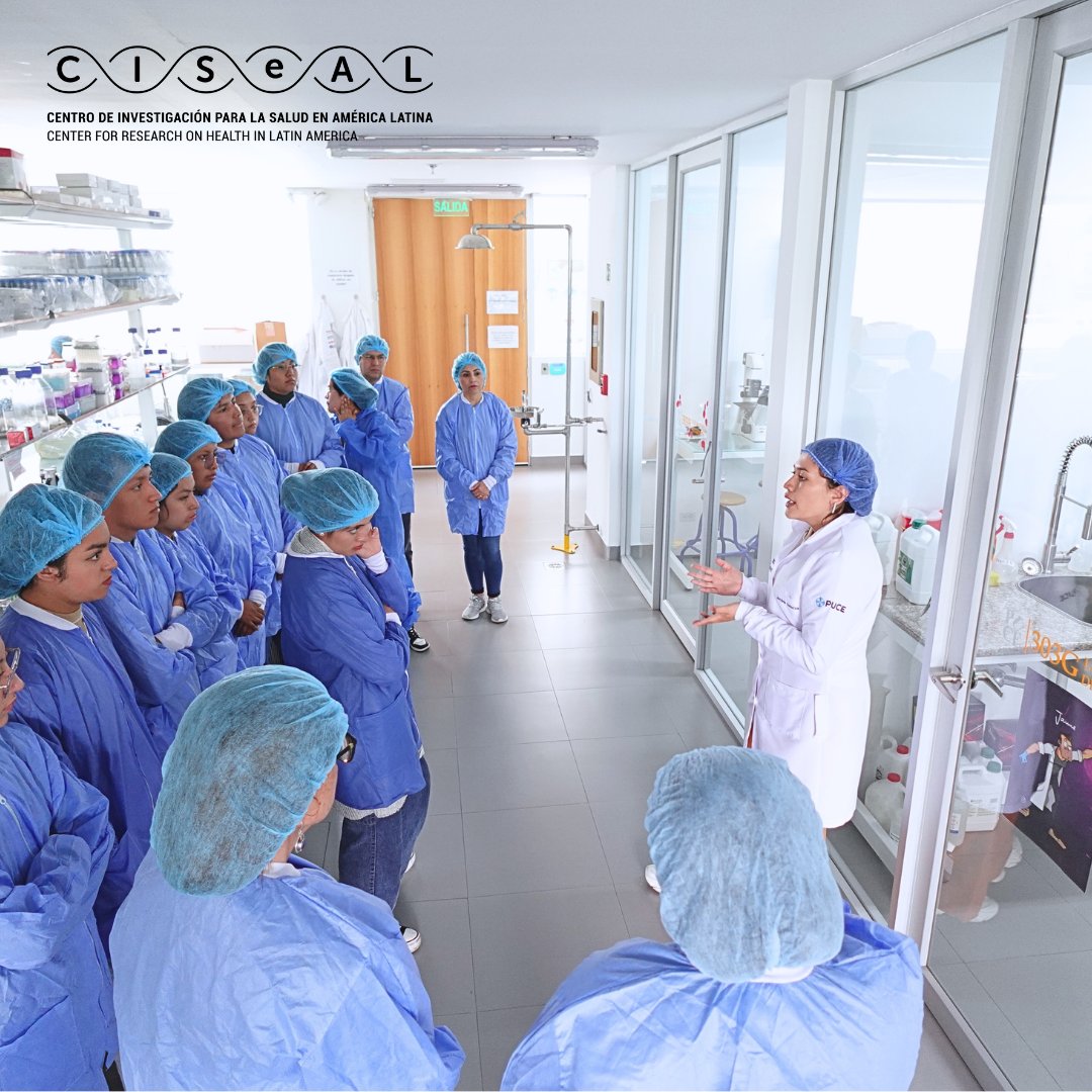 CISeAL_PUCE's tweet image. 📍 Estudiantes de 5to semestre de Negocios Internacionales PUCE visitaron el CISeAL y conocieron nuestro trabajo científico y multidisciplinario. ¡Gracias por su interés en la investigación que aporta al país!
#CISeAL #PUCE #NegociosInternacionales #CienciaParaLaVida