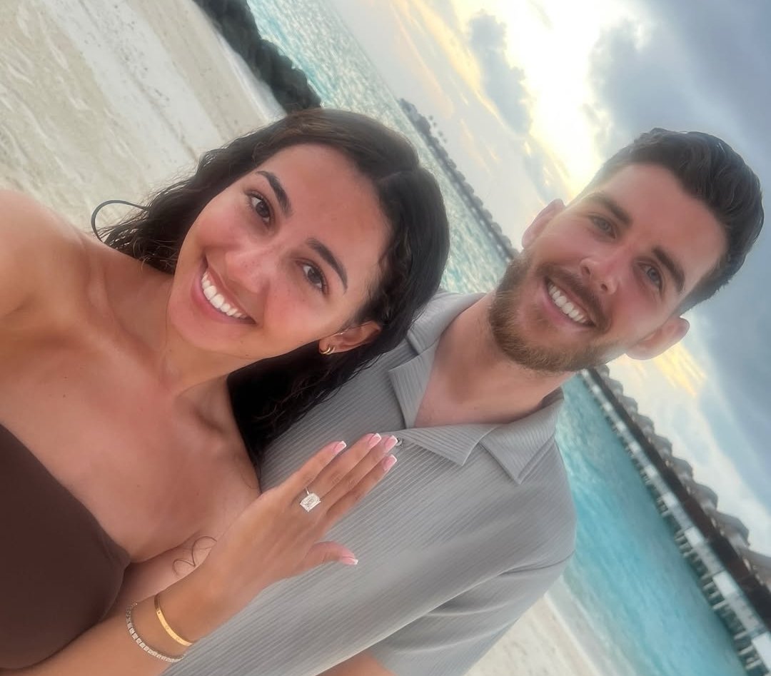 Congratulations to Joe Rankin Costello, on his engagement. 🥳

#BRFC | #Rovers