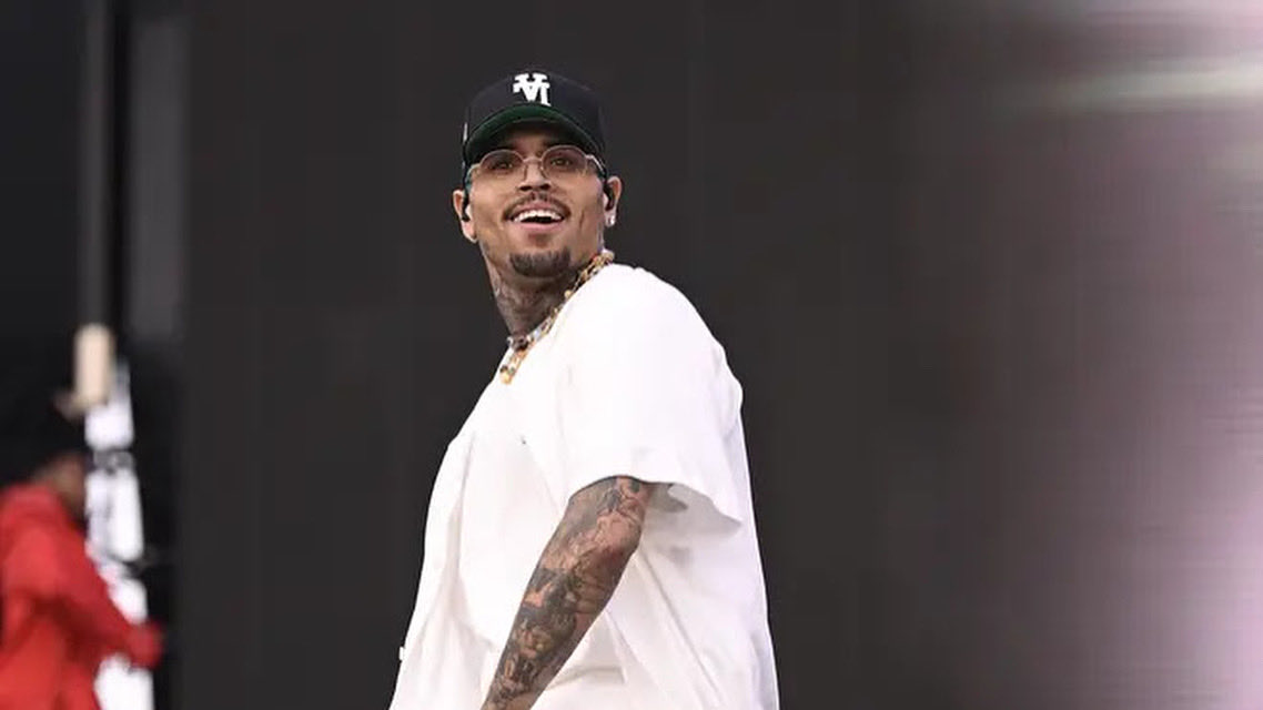 Those wanting to drive to this weekends Saturday &amp; Sunday night’s concerts ⁦⁦<a href="/chrisbrown/">Chris Brown</a>⁩ , we are open for event parking from 3 pm . Park safe &amp; secure opposite the <a href="/SpursStadium/">Tottenham Hotspur Stadium</a> #chrisbrown #breezybowlxx #tottenhamconcerts #N178DT 🎶🚙🚗