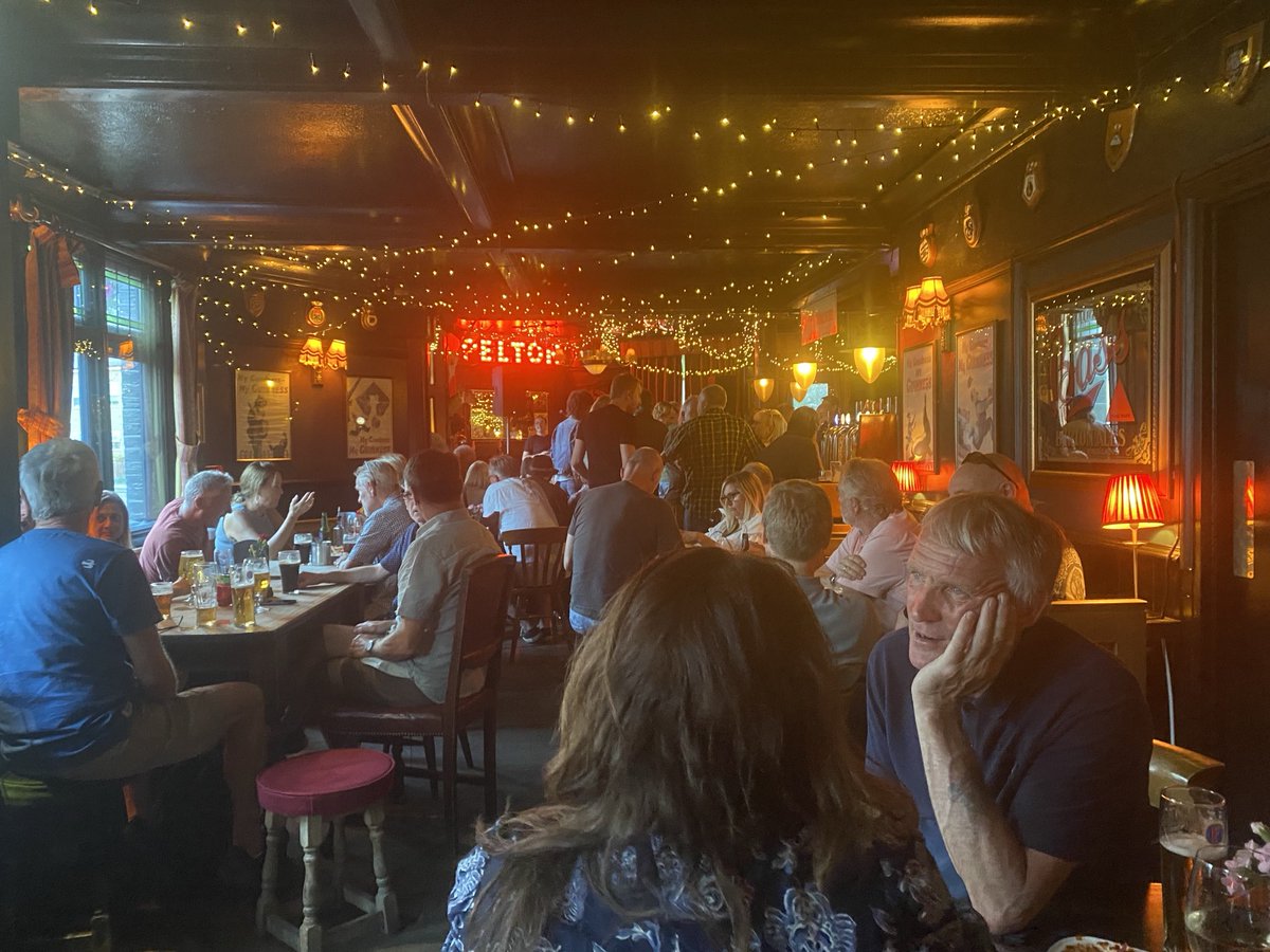 Meirion Jones (@meiriontweets) on Twitter photo This is also Greenwich. Wonderful ā¦<a href="/peltonarms/">Pelton Arms</a>ā© waiting for Glenn Tillbrook of Squeeze to play secret surprise free gig This is also Greenwich. Wonderful ā¦<a href="/peltonarms/">Pelton Arms</a>ā© waiting for Glenn Tillbrook of Squeeze to play secret surprise free gig
