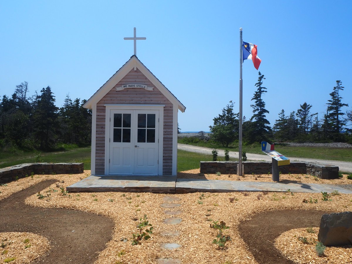 Acadian Shores Interpretive Tour - part 3 lepresidio.blogspot.com/2025/06/acadia… <a href="/BaieSainteMarie/">Visitez la Baie</a> #chapel #majorspoint #acadien