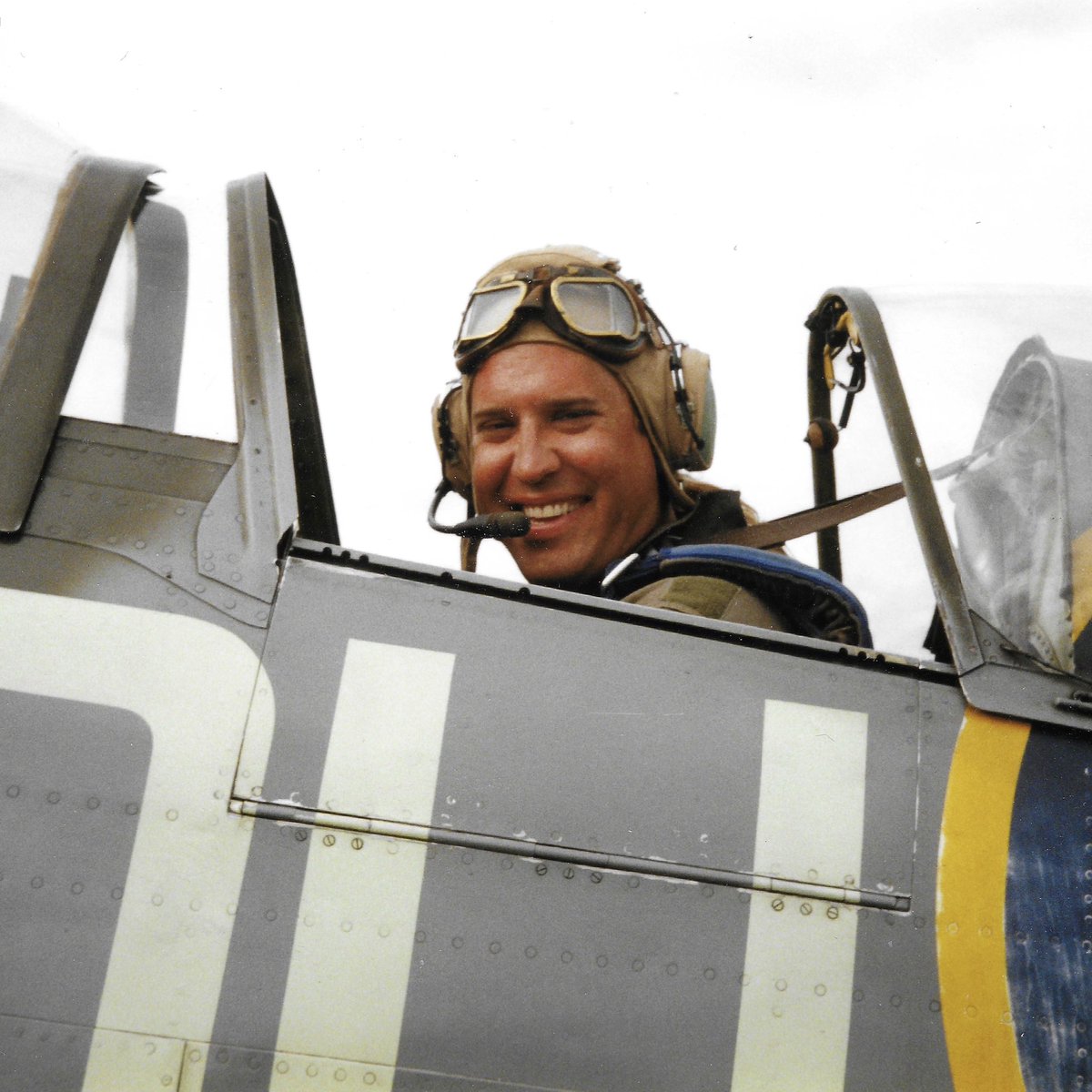 HBD to my big brother Laine Sheridan…he’s the best!