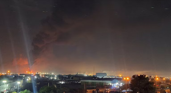 Tras dos ataques iraníes en una hora, Israel bombardea Teherán goo.su/o6sGXx3 #NM935