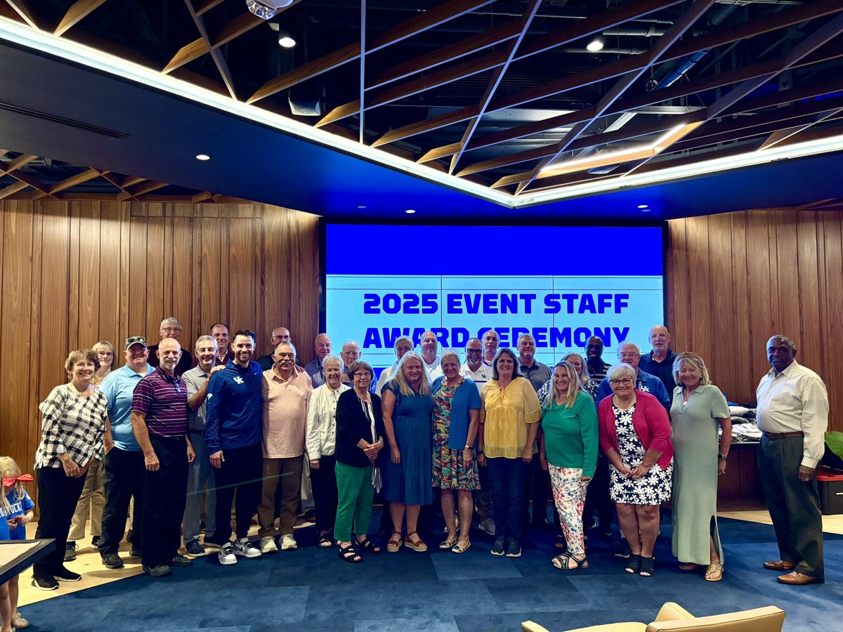 You know who doesn’t get talked about enough?

These folks. 

We are enormously grateful for our event staff, who work tirelessly year around to help make our many, many events run smooth and safe.

From @kentuckywbb, thank you. 🙏