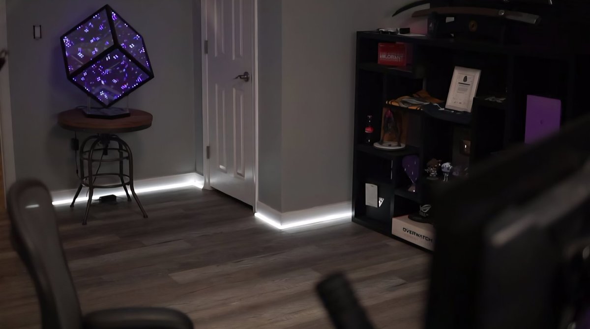 Kephrii's tweet image. Before &amp;amp; After Stream Room Renovations