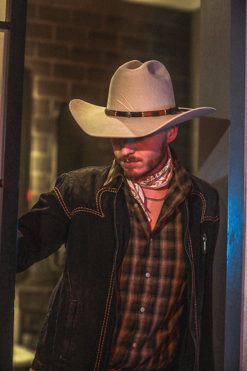 Going all out, just for fun 🤠 📸 

Sipping Sir Davis &amp; dripping in trapstar, Levi’s &amp; Barbour for the <a href="/Beyonce/">BEYONCÉ</a> Cowboy Carter Tour - show 6, London. Incredible 👏🏼