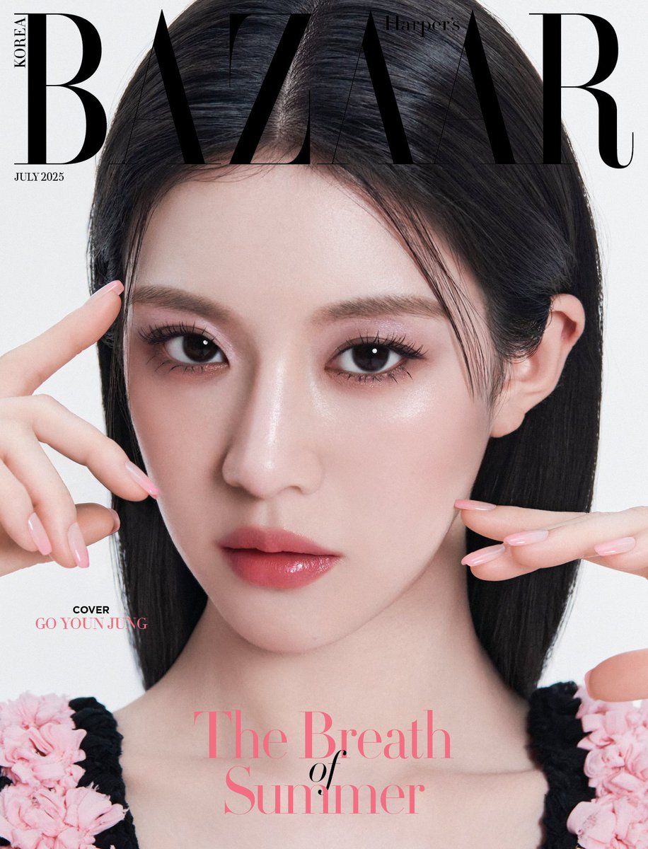 kpoponMYshopee's tweet photo. [#pasarGOYOUNJUNG|🇲🇾] Go Younjung for Harper's Bazaar Magazine 

✅ Can Choose Cover
🔗 https://t.co/IaR9vdJjqi

#언젠가는슬기로울전공의생활 #RESIDENTPLAYBOOK #GOYOUNJUNG #고윤정 #KOS_KDRAMA #KOS_GOYOUNJUNG https://t.co/tQroXy9UPn