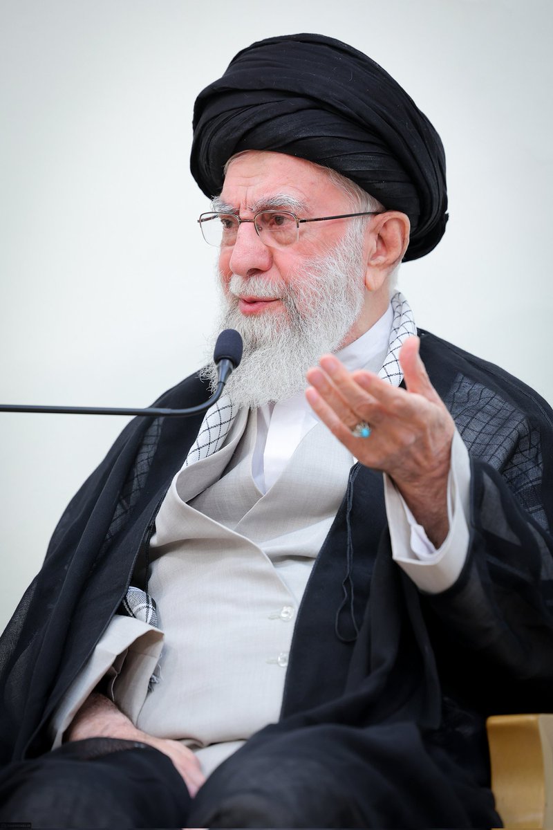 WlydAlshryfy's tweet photo. حرس الثورة: الهجوم الصاروخي الليلة أثبت بما لا يدع مجالاً للشك أن سماء الأراضي المحتلة أصبحت تحت سيطرتنا الكاملة.

#GMMTVPOCKYIDOL #Iran #iranisraelwar #IranIsraelConflict #IranIsraelConflict #JusticeForAlbertOjwang #Israel #IranUnderAttack #tahran #bbtvi #الحرب_بدأت_الان https://t.co/yu4RDlft4q