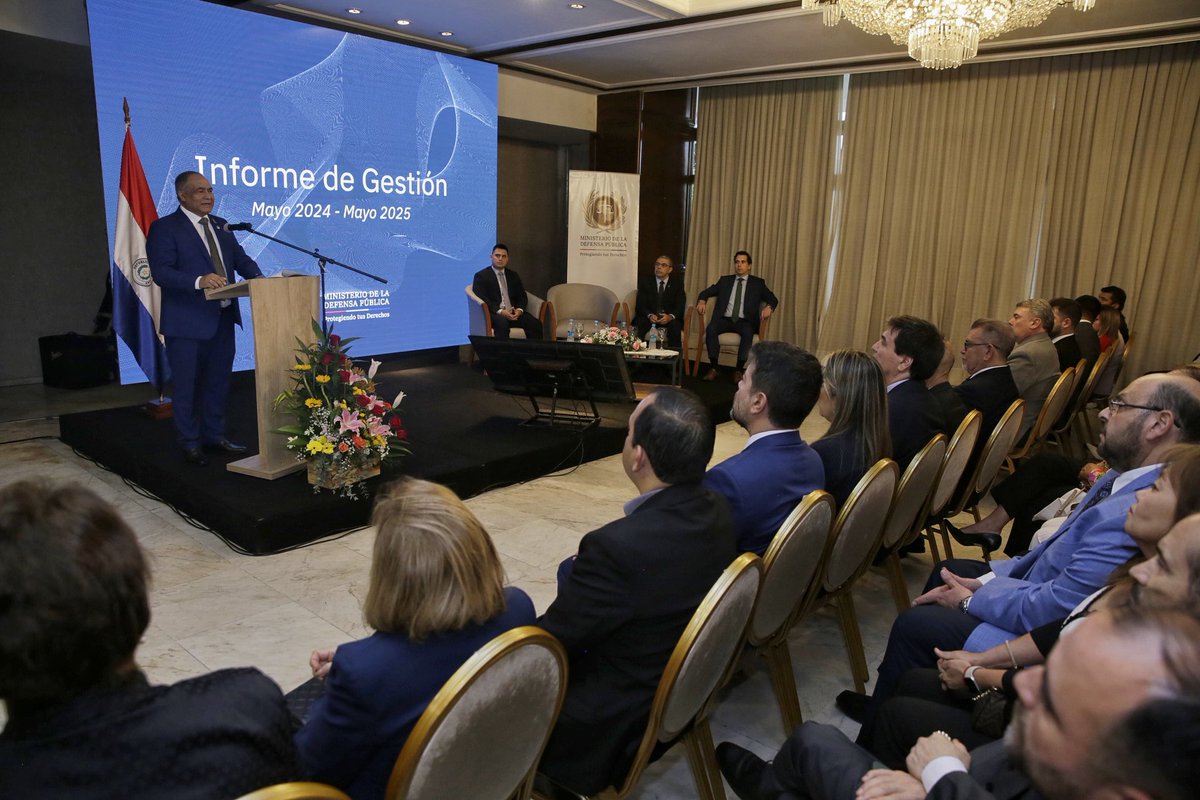 #HOY Acompañé al Defensor General, Prof. Dr. Javier Dejesús Esquivel, en la presentación de su Informe de Gestión 2024 -2025 al frente del Ministerio de la Defensa Pública. Un año de trabajo que refleja el firme compromiso con el acceso a la justicia.

#ArnaldoDiputado🇵🇾💪