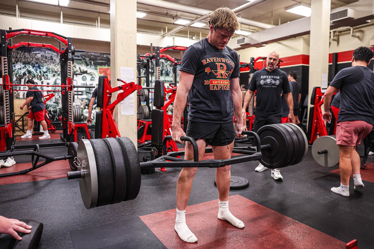rohan12_sam's tweet image. Almost that time… Senior season loading!
@wcsRHSfootball @wcsRHSstrength @BuckFitz @NCEC_Recruiting @_CoachRodriguez @CoachCoreyD @CoachDCollier @CoachRoseberry