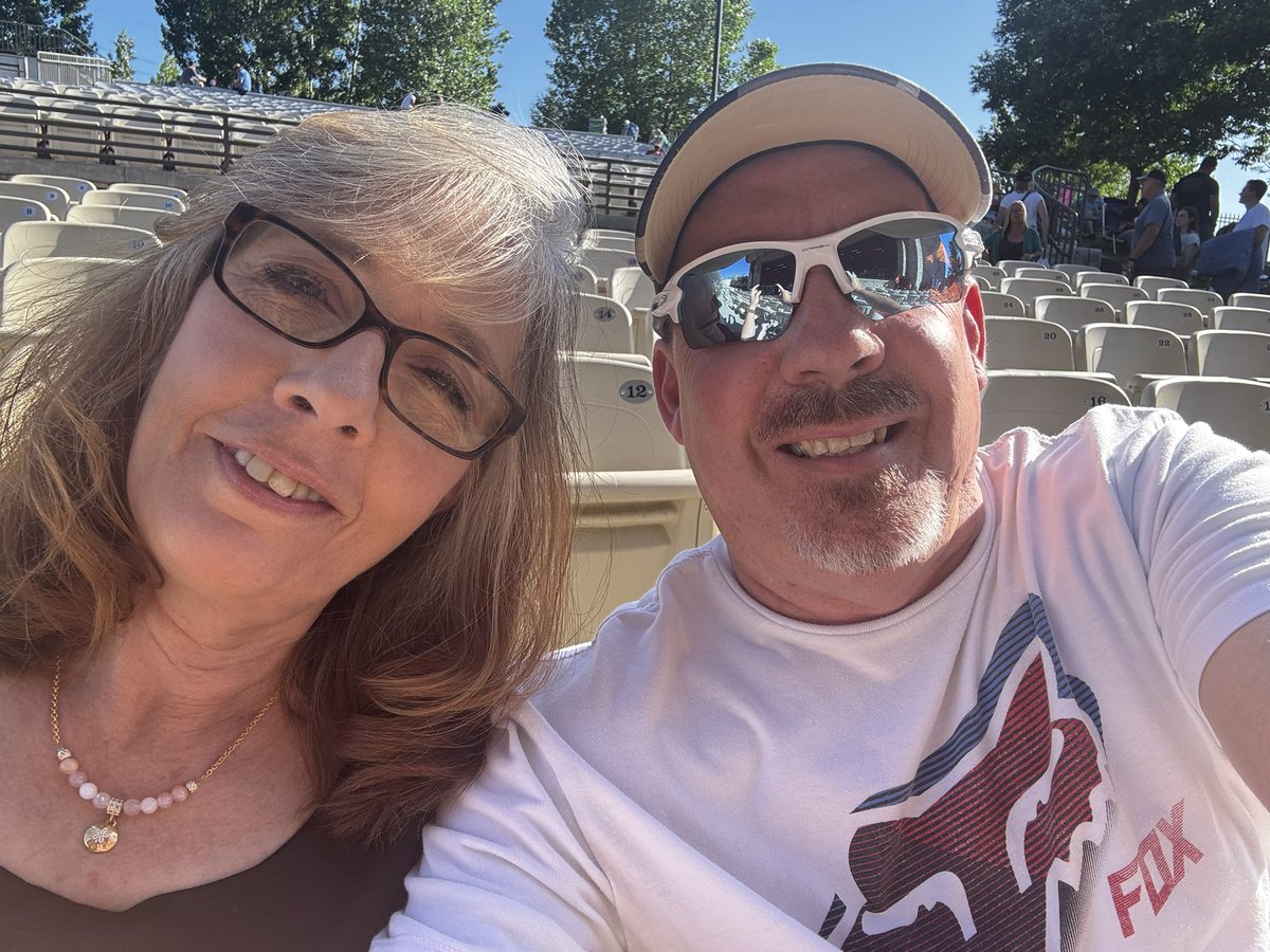 niccodriver's tweet image. A little bit of New Orleans in Utah tonight. @Tromboneshorty.