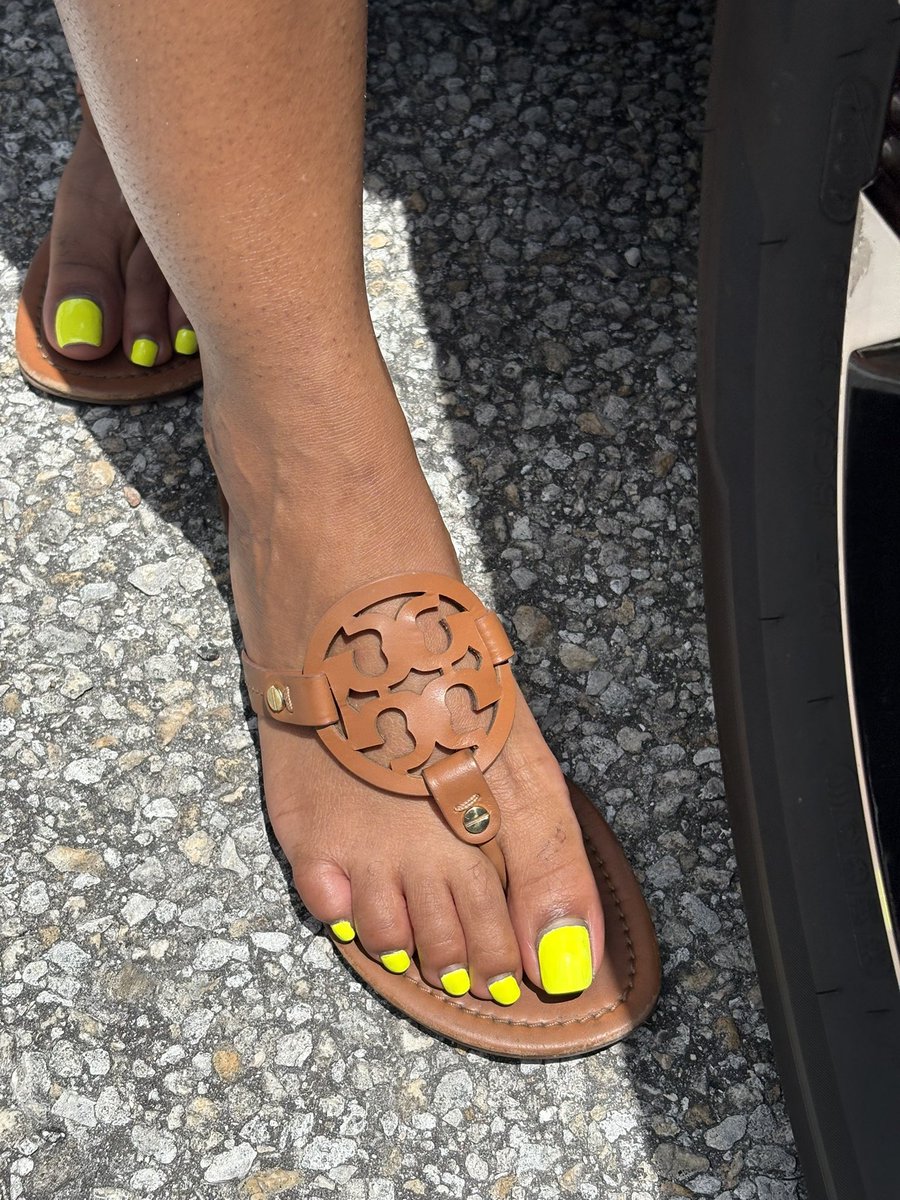 . <a href="/tootsiedior/">email tootsiedior002@gmail.com</a> #teamprettyfeet #teamprettytoes