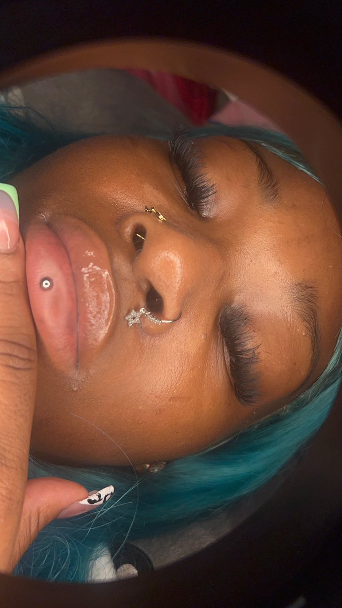 sexycrazygirll_'s tweet image. do i do lashes ? yes, yes i do dm to book 817-615-1682
•
•
•
•
#lashclustertech #junebookingsopen