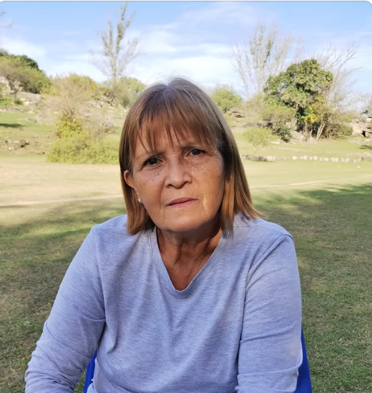 🤔🤔🤔
Pregunta Graciela Asua
"Señores Jueces de la Nación Argentina, doy la cara para preguntarles, si mañana robo un banco, una cooperativa, o cualquier lugar donde hay plata, me dan domiciliaria porque tengo 70 años, porque si es así todos los jubilados que tan mal lo pasamos