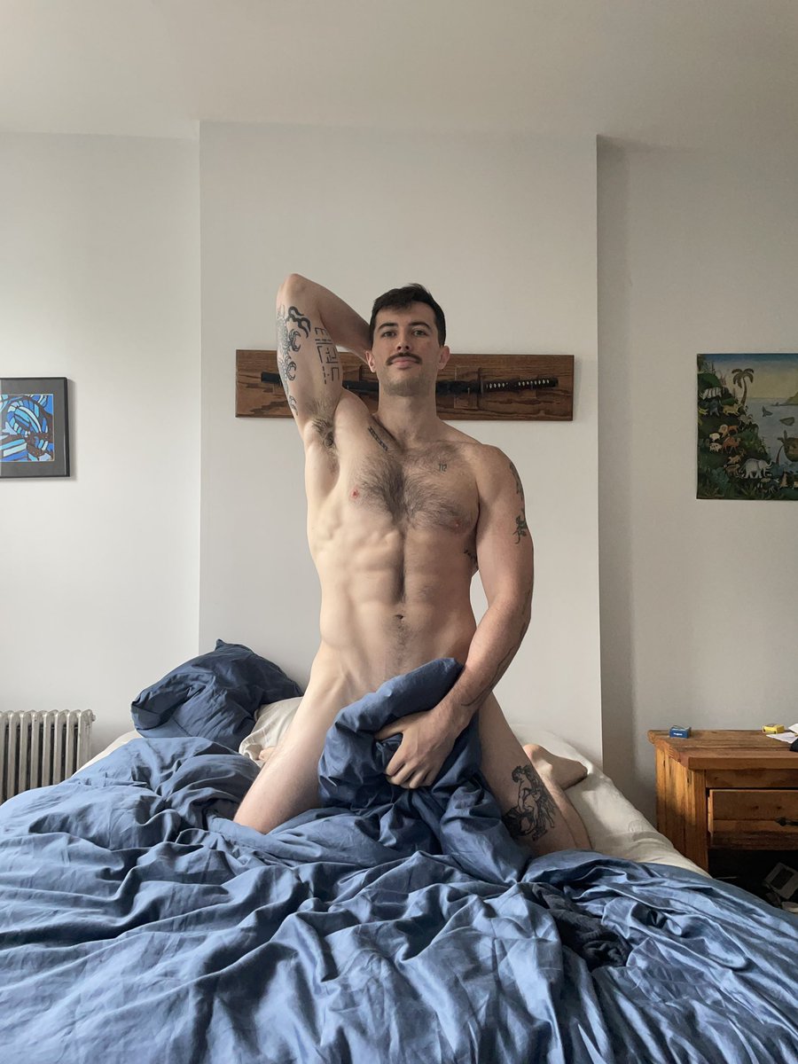 Anyone else sleep naked?