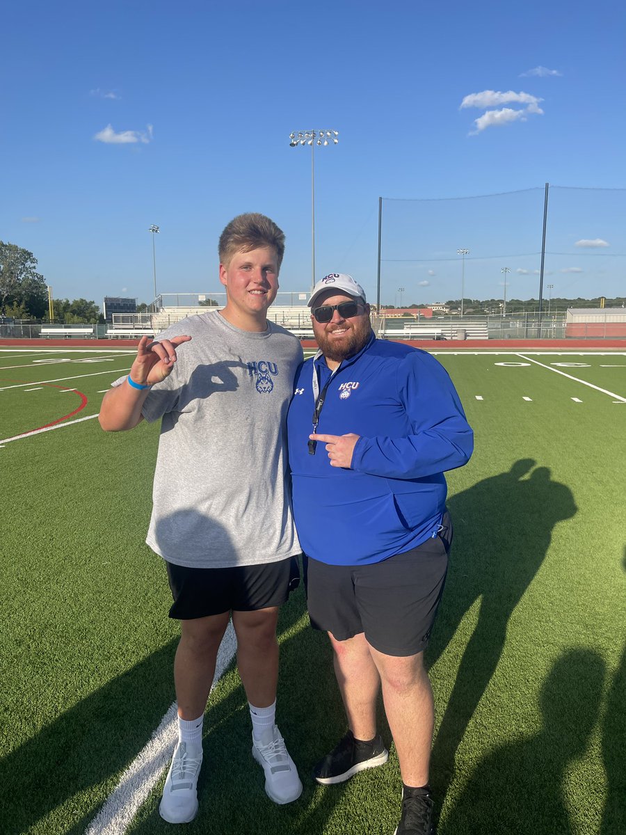 DrewBro08016173's tweet image. Great camp today with @HCUFootball. Learned a lot from @CoachFraney and can’t wait for all the work this off season to show next season!
@coachjwhoward @coach_isom60 @coachbirdwell @WakelandFTball @WHSFBRecruiting @WakelandHS @FriscoFB @coach_oglesbee @dpreston3308