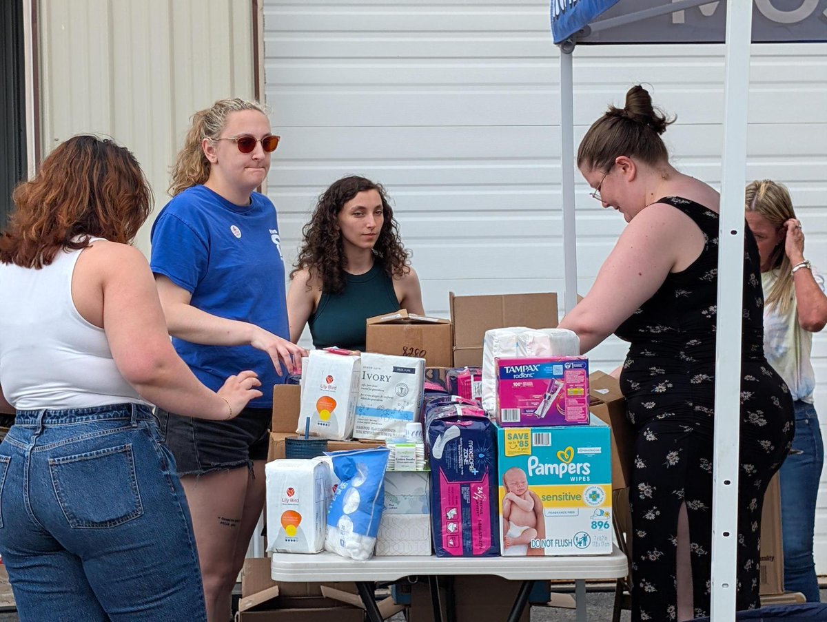 Stop by the News 8 studios between now and 6 p.m. to drop off your donations in support of 3 local charities! A full list of personal hygiene items we're accepting can be found here: rochesterfirst.com/community/news…