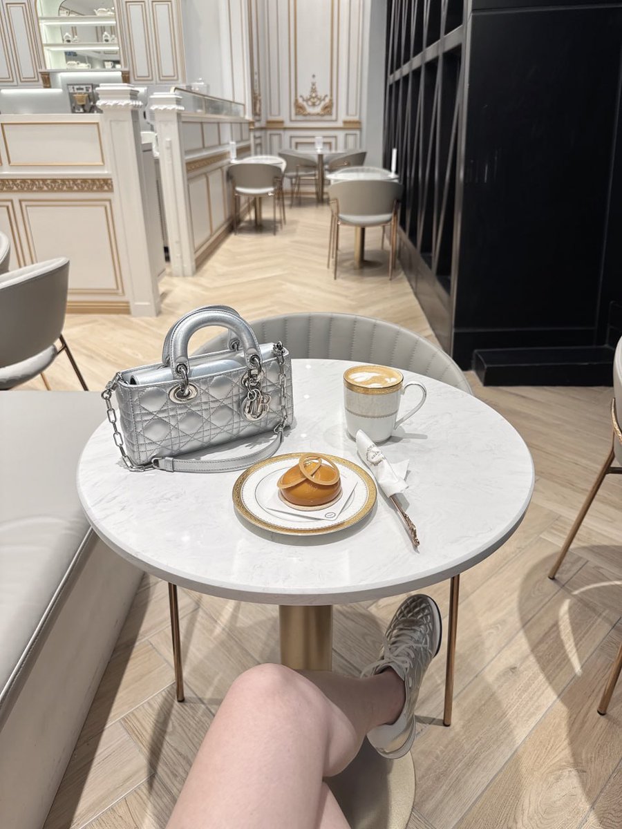 Maria carina (@marcellokell7) on Twitter photo 