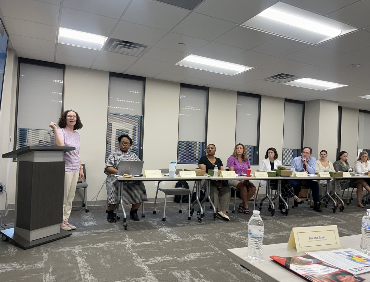 twilson_tpp's tweet photo. Today was a great day with #Ask4Alz stakeholders in the Palmetto State in working on our Statewide Dementia Plan Implementation work plan! So #SCProud of these leaders who joined in person and some remote! Great work with @AgingSC @SC_DPH @SC_DSS and more! π€©ππͺπ― https://t.co/m5irWTqOzx
