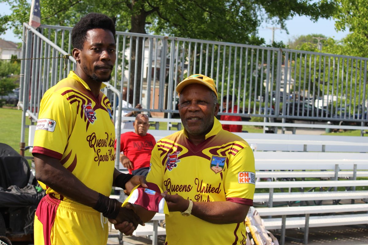 Queensunited82's tweet image. Andre Dennis debuting for Queens United for the 2025 season.