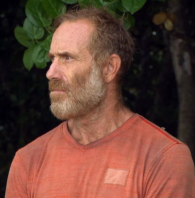 ilyessekohlanta's tweet photo. En faite c’est Jérôme le plus gros coup de bluff de l’histoire de Kohlanta 
Chapeau l’ancien 🤣 https://t.co/BZ7DnGyXkM
