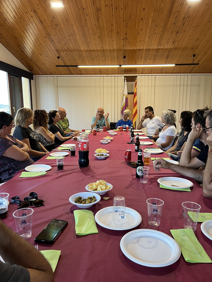 Balanç de dos anys de mandat al capdavant de l’<a href="/AjStVicencT/">Ajuntament SVT</a> amb molta feina feta i molta per fer 
Seguim amb la mateixa força i il•lusió del primer dia treballant per millorar la vida dels veïns i veïnes del municipi ✊
Visca Sant Vicenç, Vila-seca i Borgonyà
 #seguimfentpoble