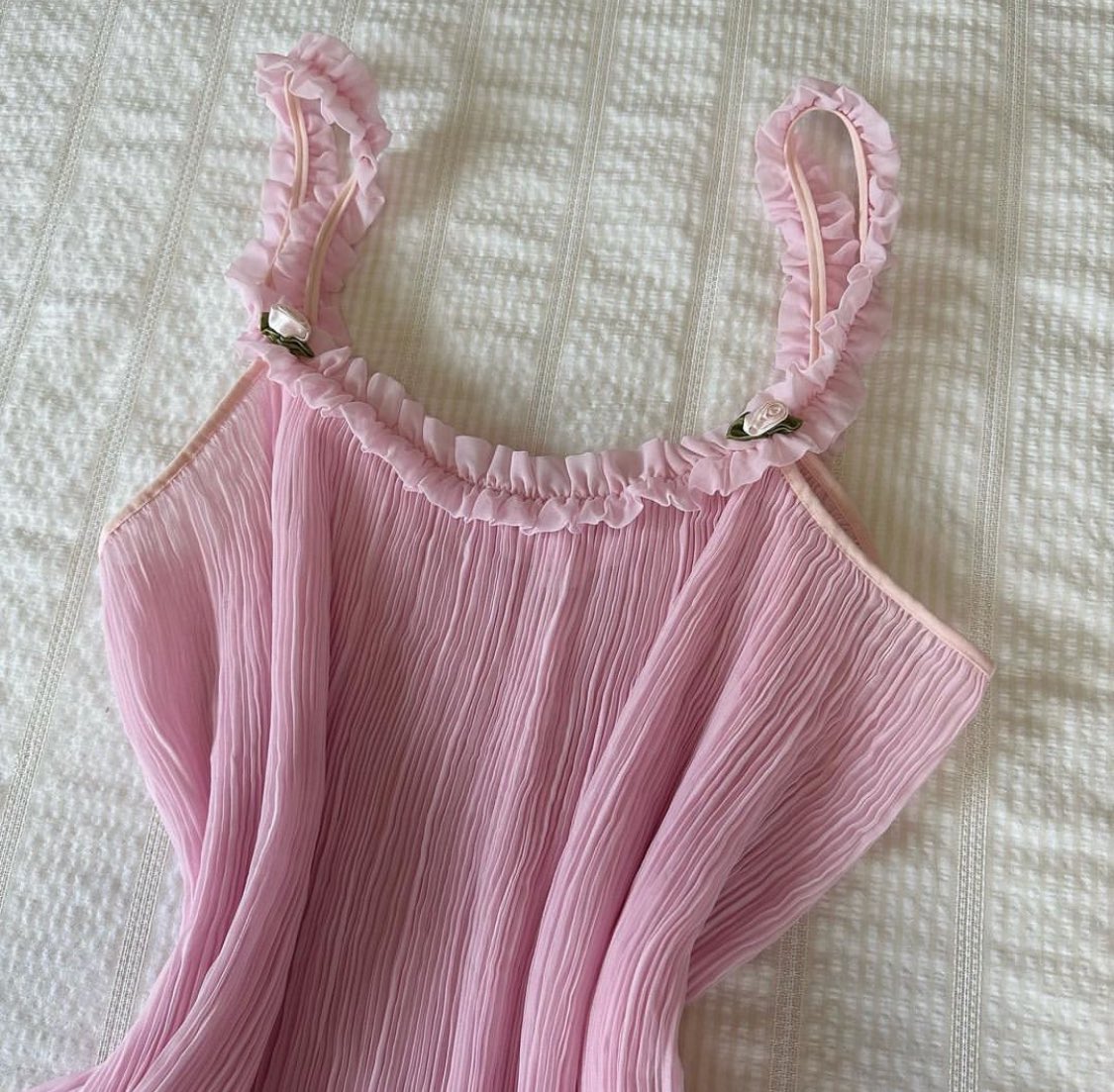 Lvspink0's tweet photo. https://t.co/0QRV7YZnXw