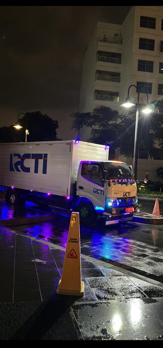 nrkholis16_'s tweet photo. lg syuting rahasia ilahi https://t.co/68eaTwdZIa