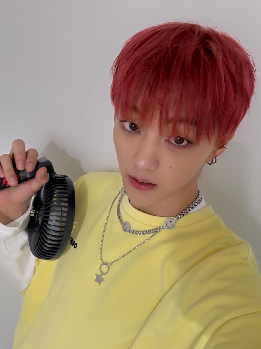 TIOT_NOW's tweet photo. [#우진]
독일 뒤셀도르프 공연 굳~👍🏻
오랜만에 독일에서 다시 공연해서
너무 재밌었어요!!😆

#최우진 #CHOIWOOJIN
#TIOT #티아이오티 https://t.co/txx8wrczPi
