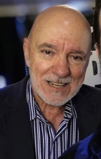 christiandufour's tweet image. AVEC DENIS LÉVESQUE AU 98,5 FM CET ÉTÉ
À compter de la semaine prochaine, j’aurai le plaisir de passer une demi-heure avec Denis Lévesque deux fois par semaine à sa nouvelle émission du midi sur les ondes du 98,5.
On y parlera d’actualité québécoise et internationale