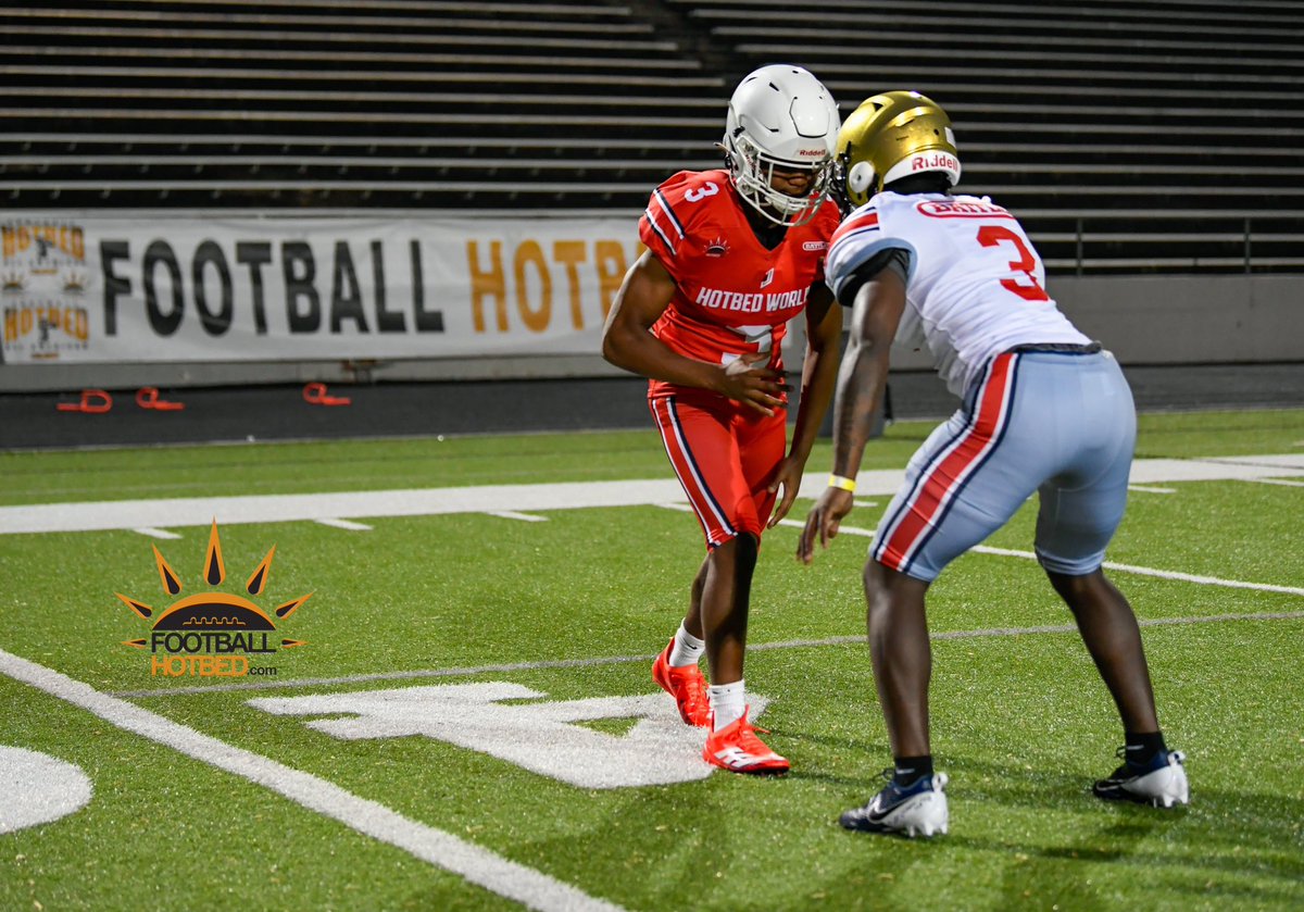 Football Hotbed (@footballhotbed) on Twitter photo Angelo Smith, a 2x National HS Showcase participant receives an offer from Ohio State. #hotbedworld 🩸<a href="/AngeloSmithhhh/">ANGELO SMITH🃏</a> Angelo Smith, a 2x National HS Showcase participant receives an offer from Ohio State. #hotbedworld 🩸<a href="/AngeloSmithhhh/">ANGELO SMITH🃏</a>