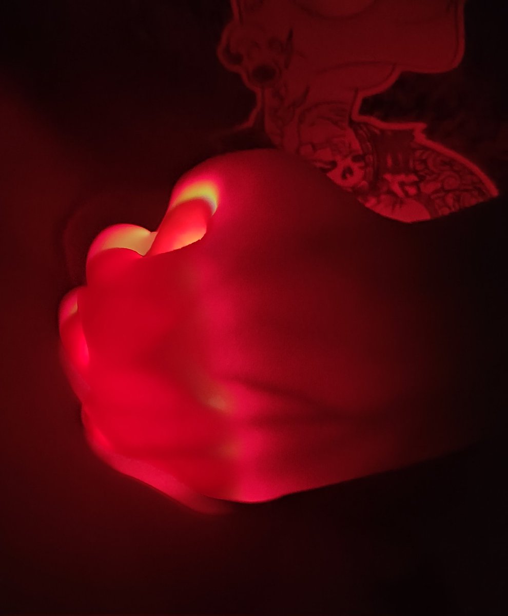 من و هانی چراغ قوه بازی میکنیم در زمان جنگ