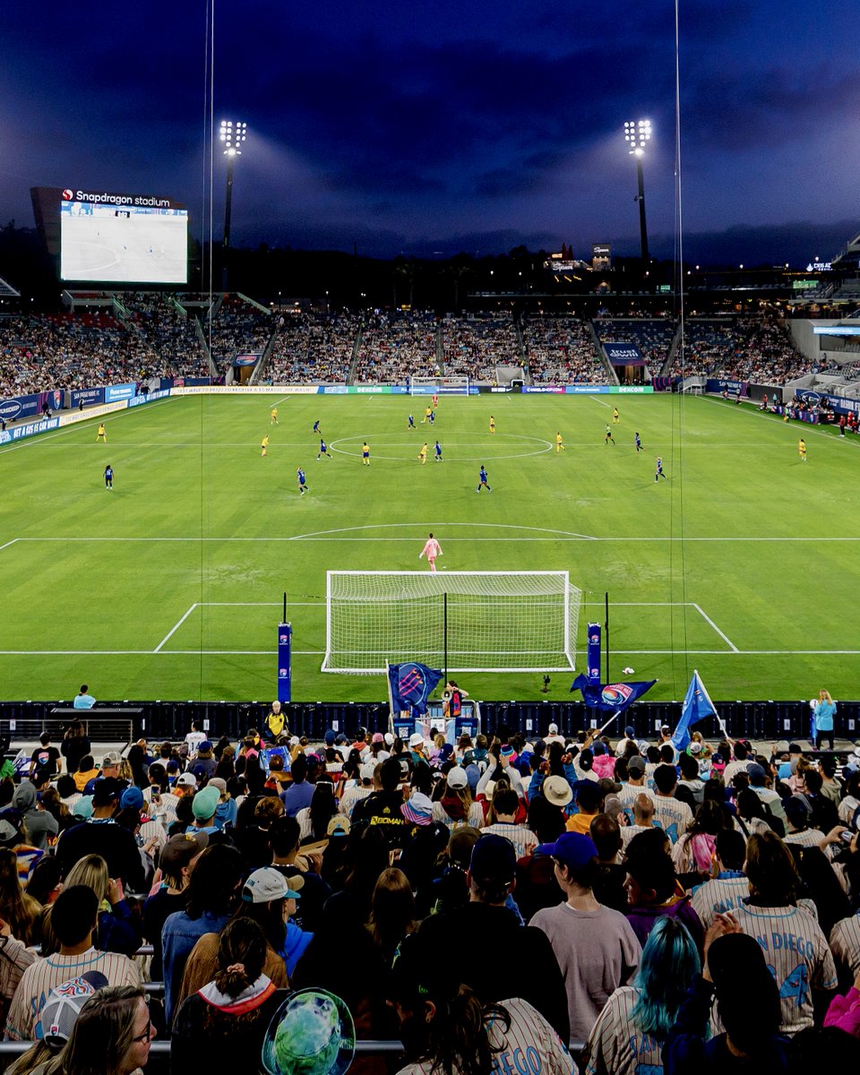 5 days 'til we're right back here 😍

be there 🎟️ → t.ly/6kgJ8