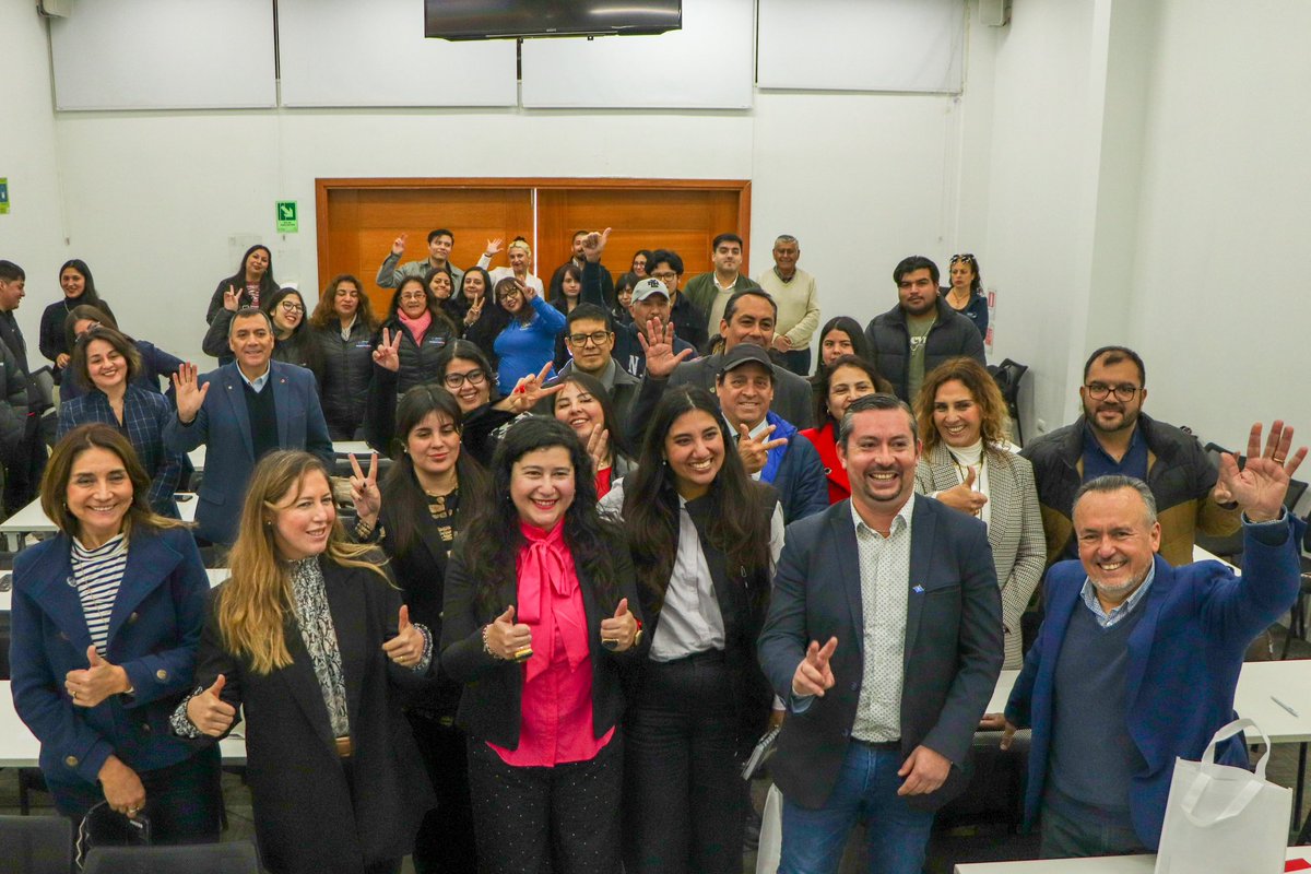 senceatacama's tweet photo. ✨ Una jornada enriquecedora y llena de aprendizajes fue la que vivimos en el seminario “Cómo utilizar las Power Skills en ambientes cambiantes y complejos”.
#senceatacama #powerskills #habilidadesblandas #empleabilidad #reclutamientoyseleccion  #atacama https://t.co/srblDXgCUD