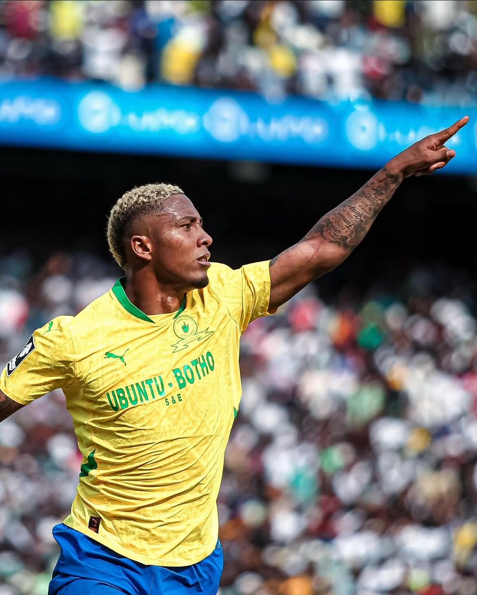 luisfernanfilho's tweet image. Um dos melhores jogadores da África, há duas temporadas, é brasileiro.

Pouco conhecido no Brasil e captado pelo Mamelodi Sundowns na segunda divisão da Bélgica.

Lucas Ribeiro quer mostrar o seu talento no Mundial de Clubes.

E como o SCOUT mudou sua carreira pra sempre🔎