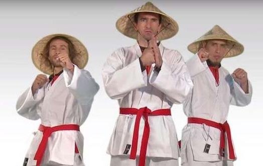 EL ROJO Y BLANCO NO ES DE JAPÓN ❌️
EL ROJO Y BLANCO ES DE RIVER ✅️