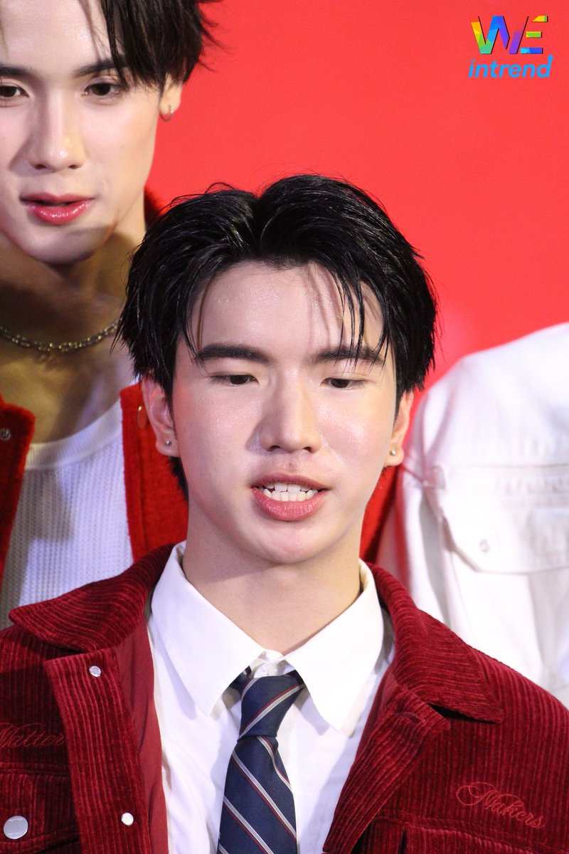 "ซี - คีน" ในงานแถลงข่าว ‘GMMTV POCKY IDOL’

IDOL STAR X SEAKEEN
#GMMTVPOCKYIDOL
#sea_ta_lay #keenkeno
#seakeen #ซีคีน