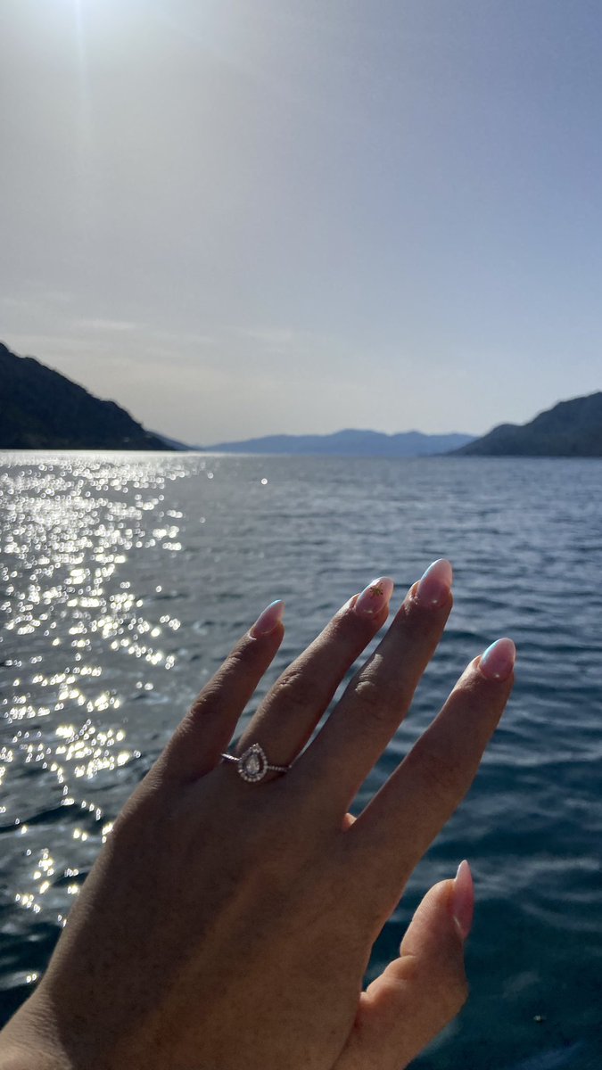 3 yıl önce tek taşımın menifestini yapmışım inanilmazz