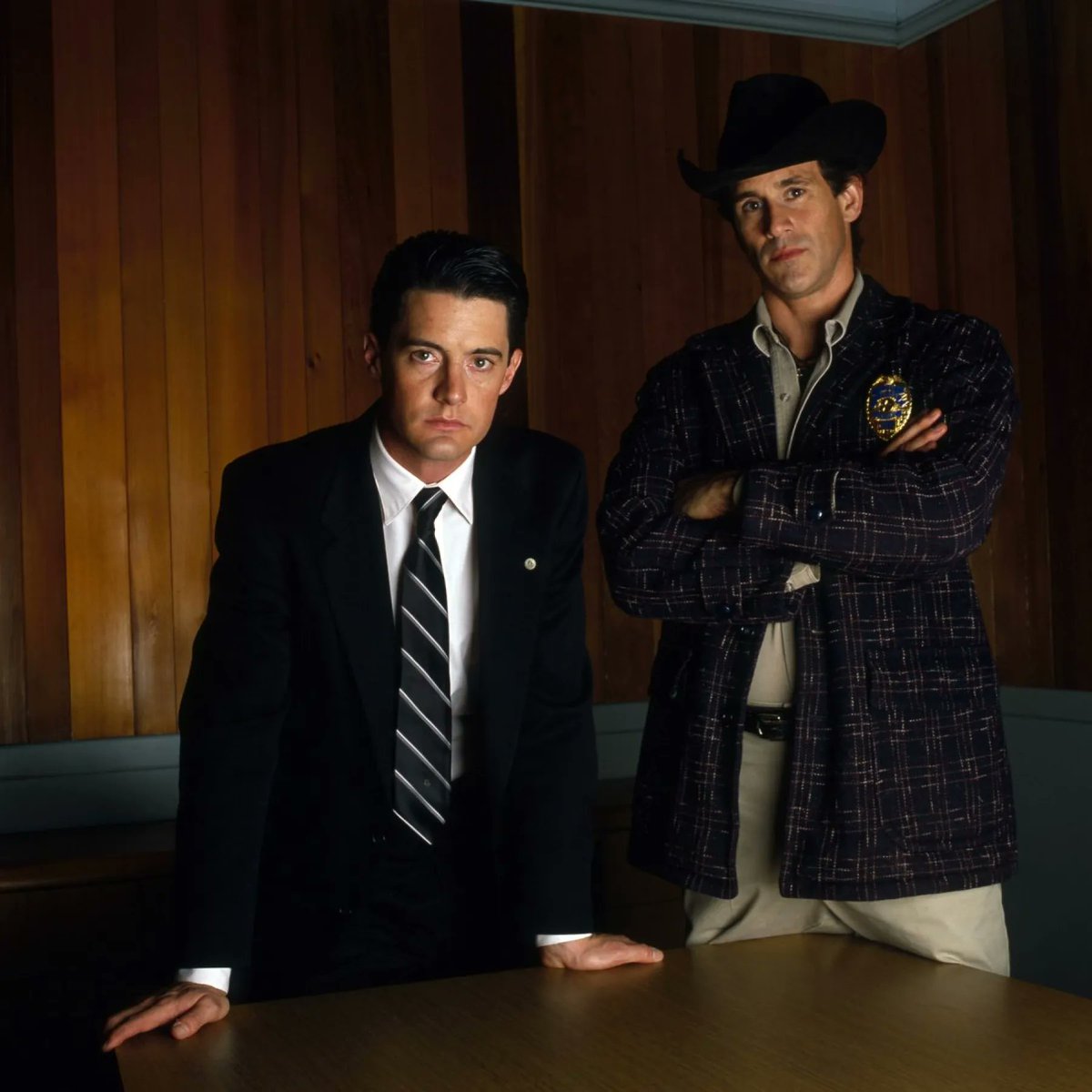Kyle MacLachlan and Michael Ontkean. Twin Peaks / ABC Photo Archives, 1990