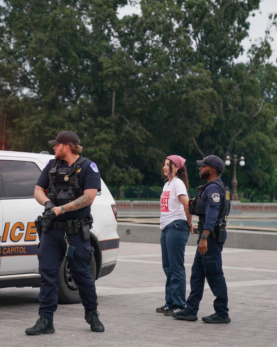 On Friday, we proudly stood with About Face: Veterans Against the War and 125+ veterans in D.C. for the largest veteran-led civil disobedience in recent history.

Over 60 veterans were arrested in a peaceful sit-in, demanding:
“Military off our streets — from D.C. to L.A.”