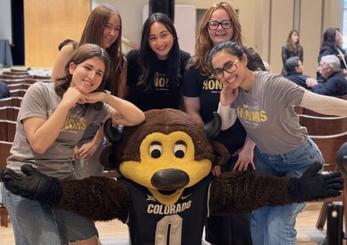 CU Boulder Arts and Sciences (@cuartssciences) on Twitter photo Roses are red, violets are blue, @chipthebuffalo—we’re obsessed with you.💛🖤 #PoetryForChip #NationalMascotDay @cuboulder Roses are red, violets are blue, @chipthebuffalo—we’re obsessed with you.💛🖤 #PoetryForChip #NationalMascotDay @cuboulder
