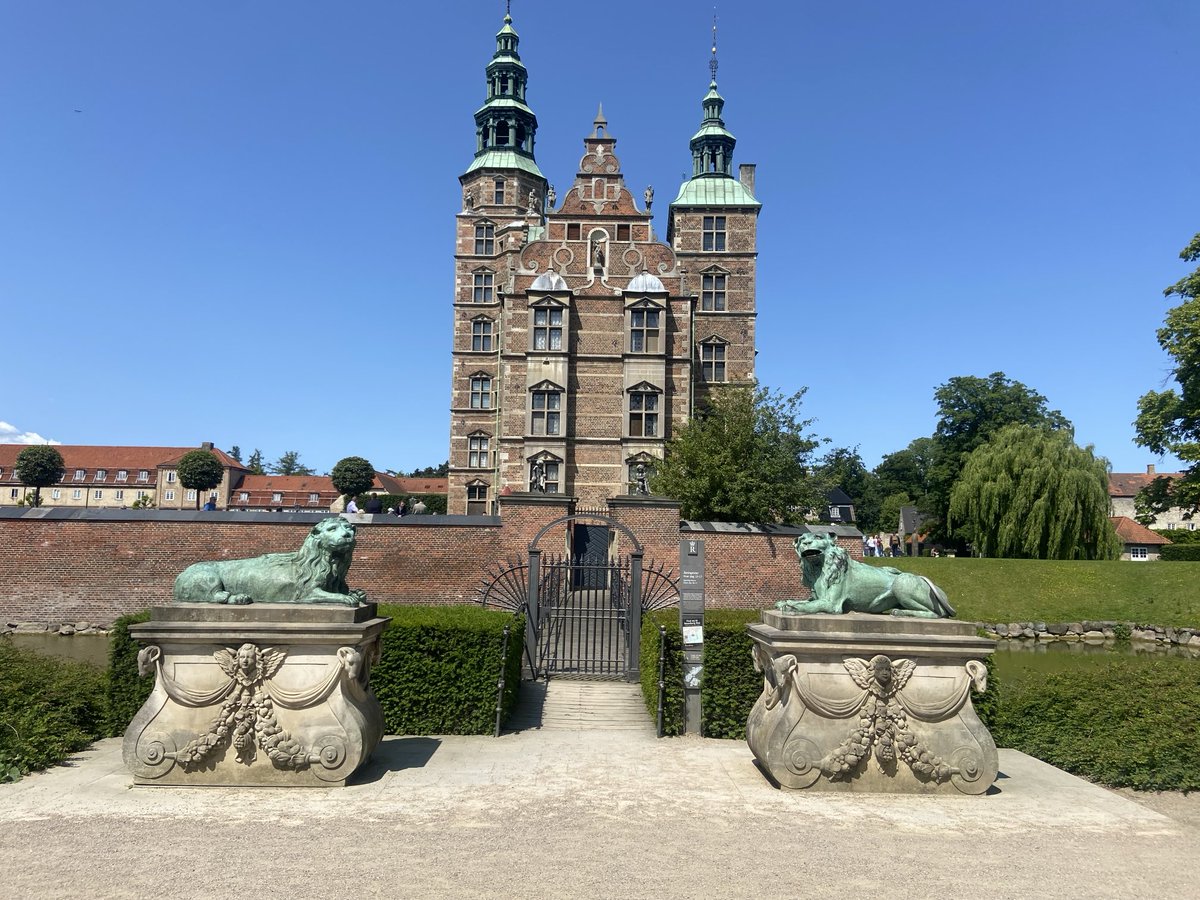 Mark Rowe tweet media