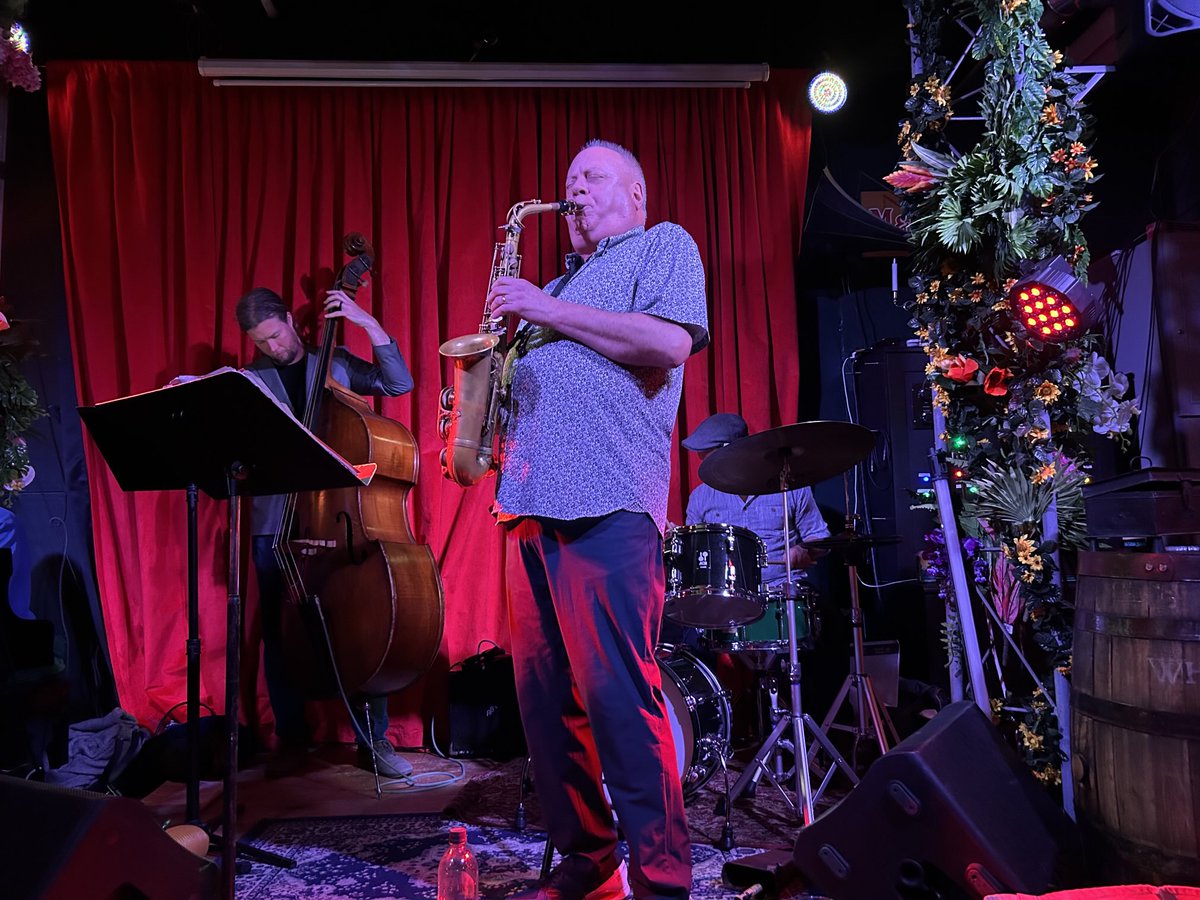 gripjazz's tweet photo. Friday night June 20th @VenetianSodaLounge 8-10pm  Bruce Sklar Dave Grippo Quartet https://t.co/MN2ihQ1nud