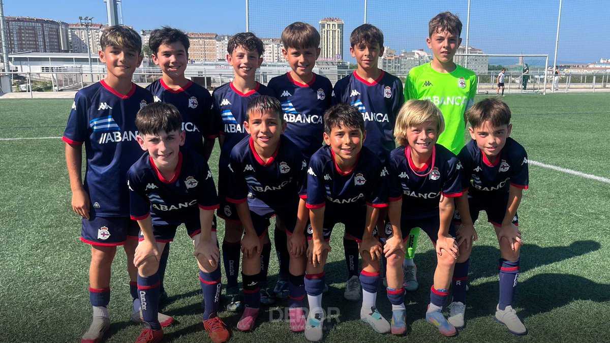 ✅ O Benxamín A derrota ao Compañía de María e avanza a semifinais do Mini Teresa Herrera 

➡️ Este xoves 19 ás 17:00 na Grela, os deportivistas pelexarán co CD Calasanz por un posto na final de agosto en ABANCA-RIAZOR

🔗 rcdeportivo.es/gl/novas/o-ben…