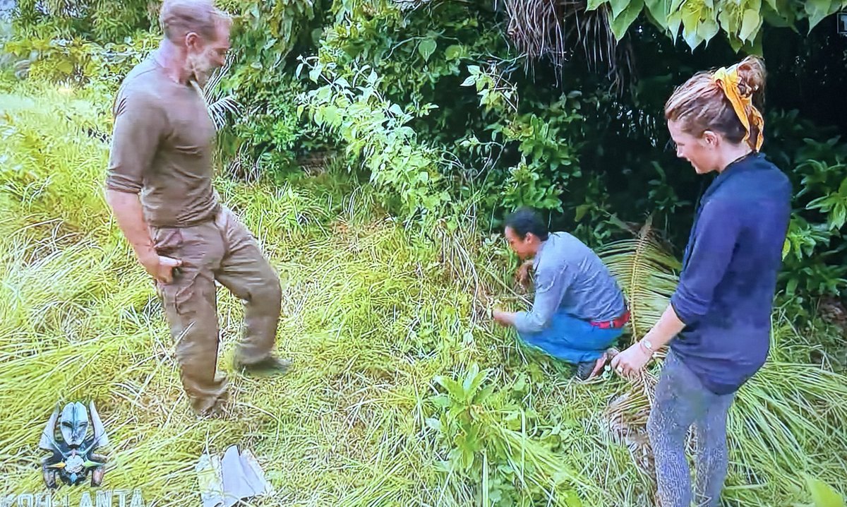 Bravo Claire et Jérôme pour votre FairPlay 👏🏼 Pas facile de perdre à ce stade du jeu mais vous avez su être là pour Gaelle en la félicitant sincèrement. Merci pour elle 🥹👏🏼

#KohLanta